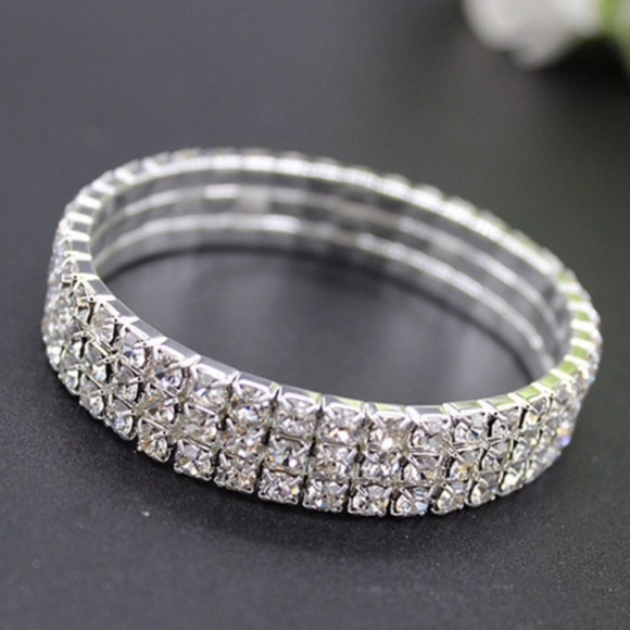 🌸 4PC SET EARRINGS NECKLACE BRACELET RING BOHO DIMOND BUNDLE RHINESTONE BLING - Picture 4 of 6